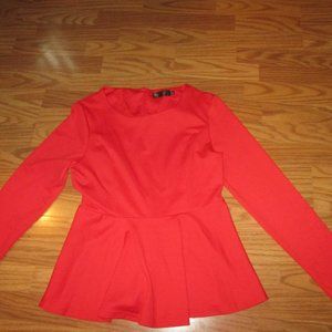 5/$25 Stanzin Sz L Orange Red Top Long sleeve w/flare waist